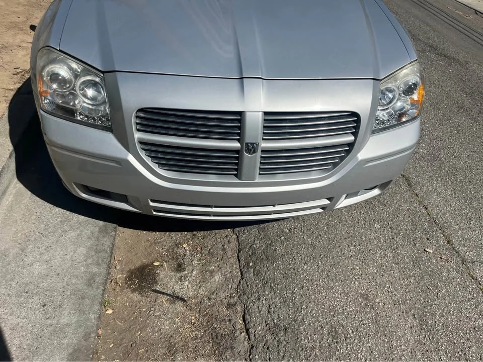 2005 Dodge Magnum 2nd Gen Wagon - Image 5 of 5