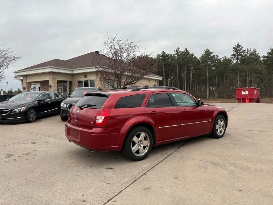 2005 Dodge Magnum 2nd Gen Wagon - Image 4 of 15