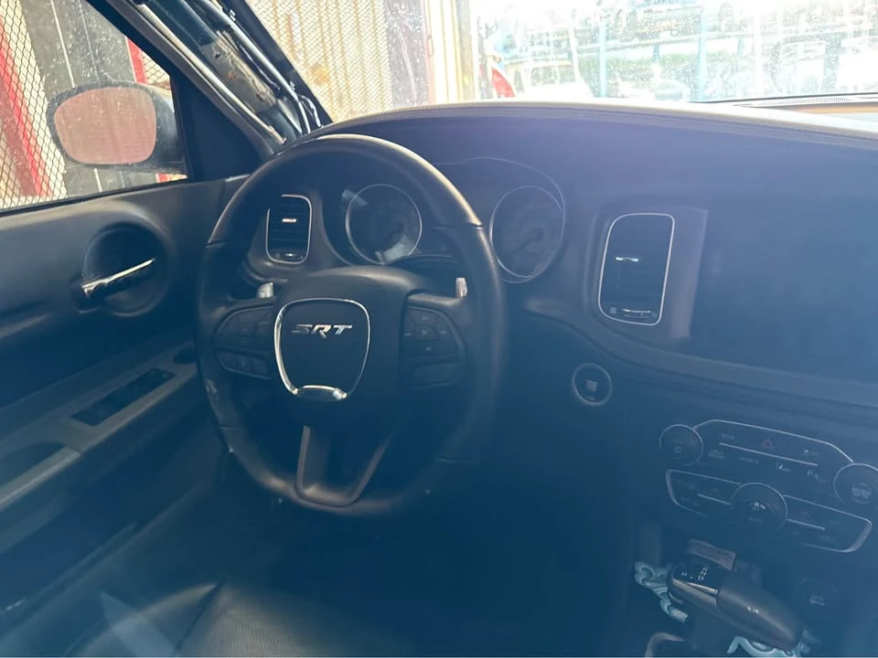 2005 Dodge Magnum SRT8 2nd Gen - Image 2 of 2