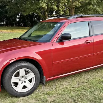 2005 Dodge Magnum SXT Wagon