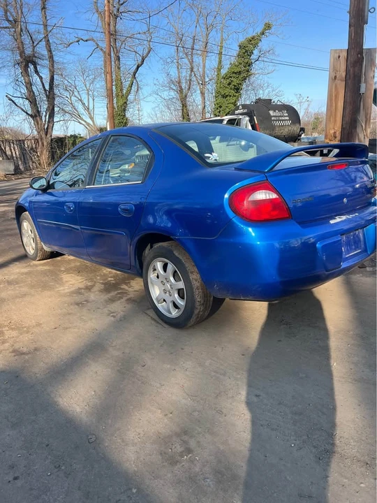 2005 Dodge Neon - Image 3 of 7
