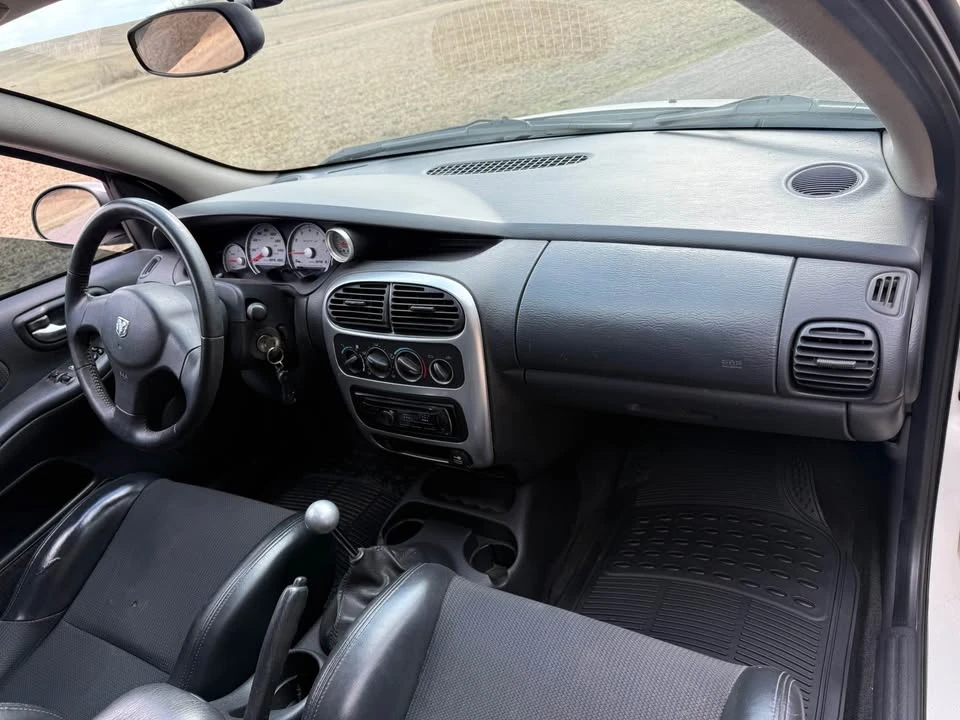 2005 Dodge Neon SRT-4 - Image 4 of 19