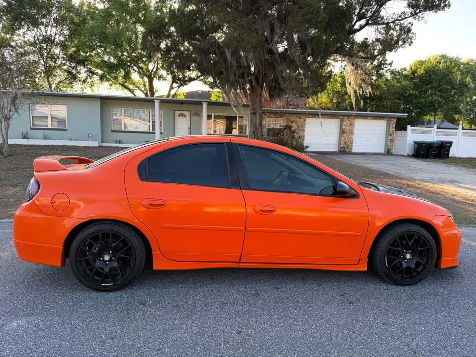 2005 Dodge Neon - Image 2 of 14