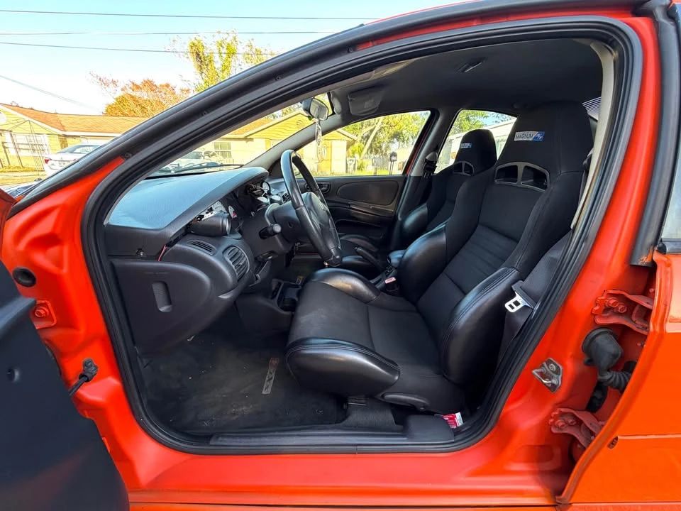 2005 Dodge Neon - Image 13 of 14