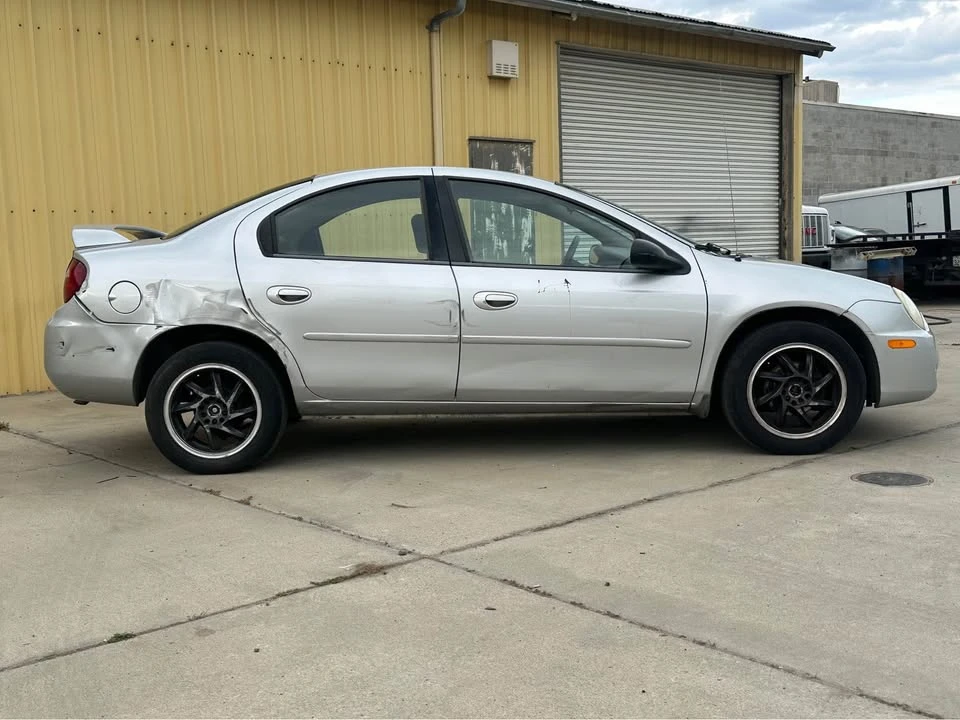 2005 Dodge Neon - Image 3 of 9