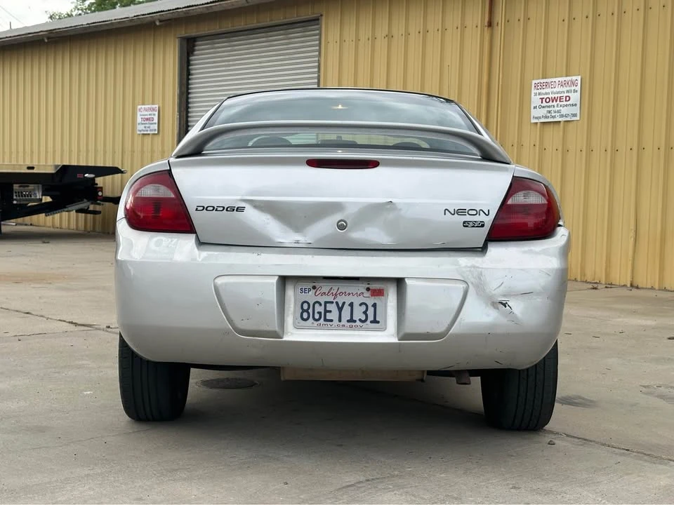 2005 Dodge Neon - Image 4 of 9