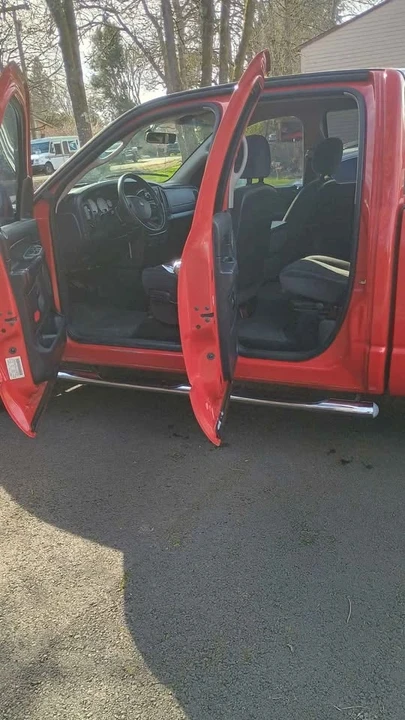 2005 Dodge Ram 3rd Gen - Image 4 of 10