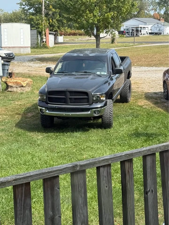 2005 Dodge Ram 3rd Gen - Image 2 of 3
