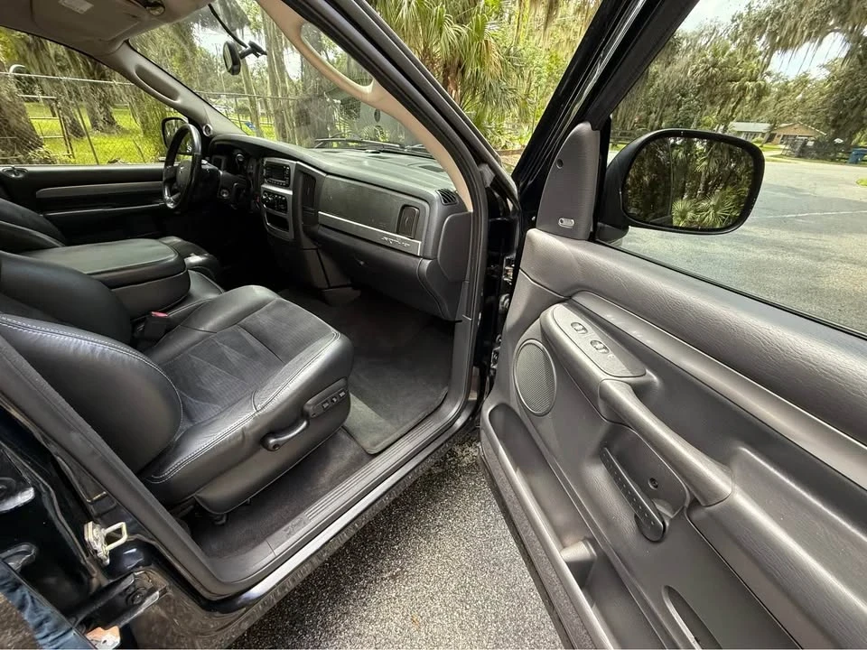 2005 Dodge Ram SRT-10 3rd Gen - Image 11 of 15