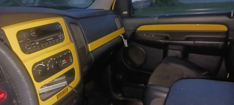 2005 Dodge Ram SRT-10 3rd Gen - Image 5 of 12