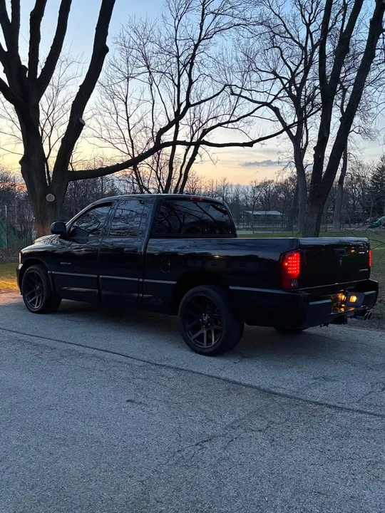 2005 Dodge Ram SRT-10 3rd Gen - Image 9 of 19
