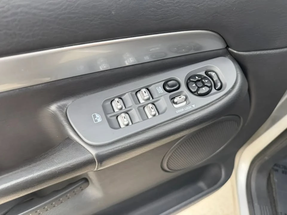 2005 Dodge Ram SRT-10 3rd Gen - Image 14 of 20