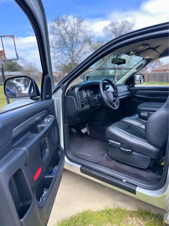 2005 Dodge Ram 3rd Gen - Image 12 of 20