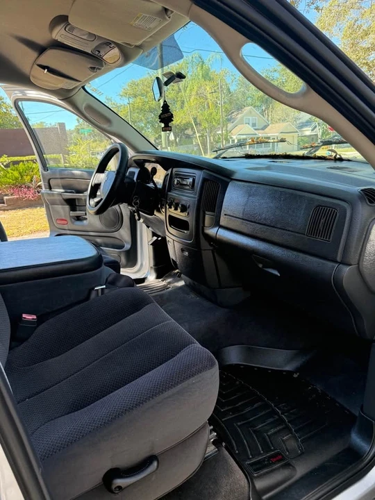 2005 Dodge Ram 3rd Gen - Image 9 of 11