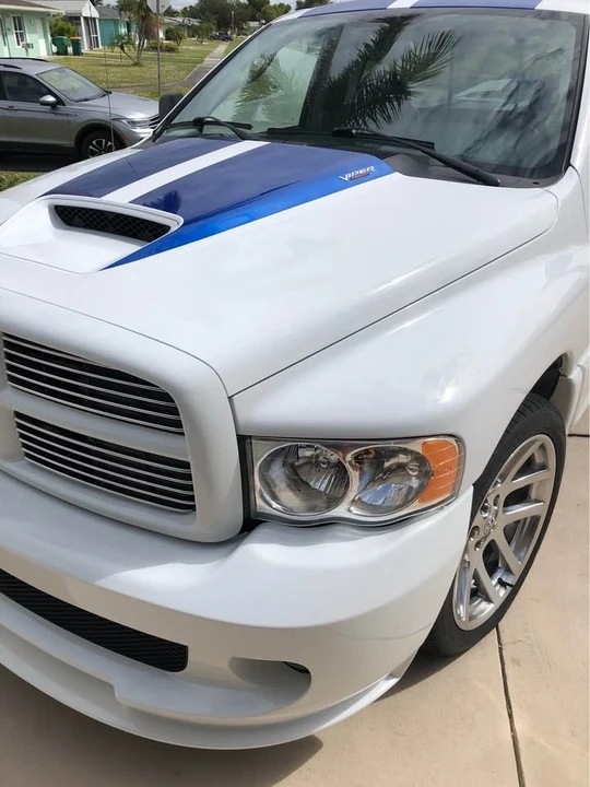 2005 Dodge Ram SRT-10 3rd Gen - Image 9 of 17