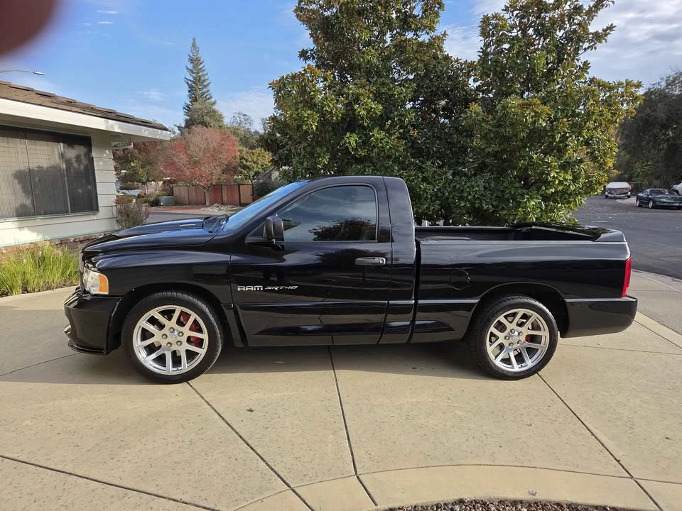 2005 Dodge Ram SRT-10 3rd Gen - Image 4 of 15