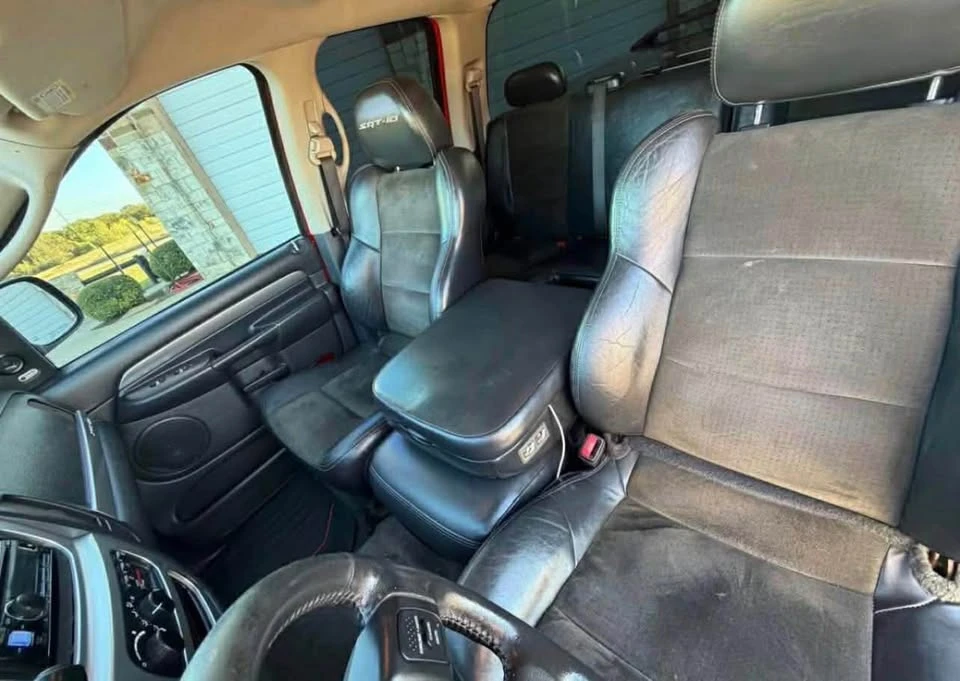 2005 Dodge Ram SRT-10 3rd Gen - Image 9 of 15