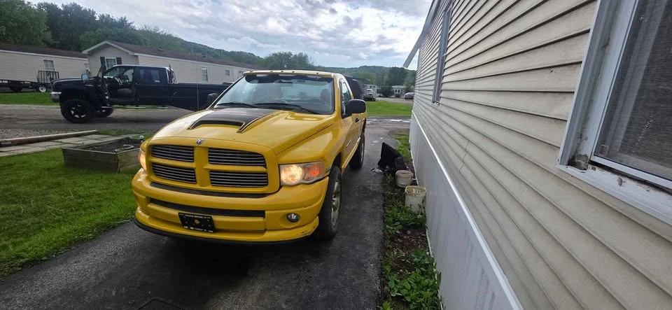 2005 Dodge Ram SRT-10 3rd Gen - Image 4 of 5