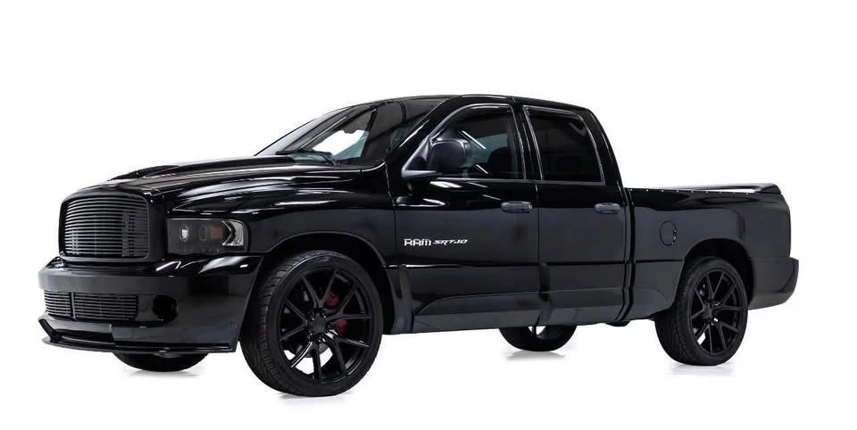 2005 Dodge Ram SRT-10 3rd Gen - Image 2 of 20