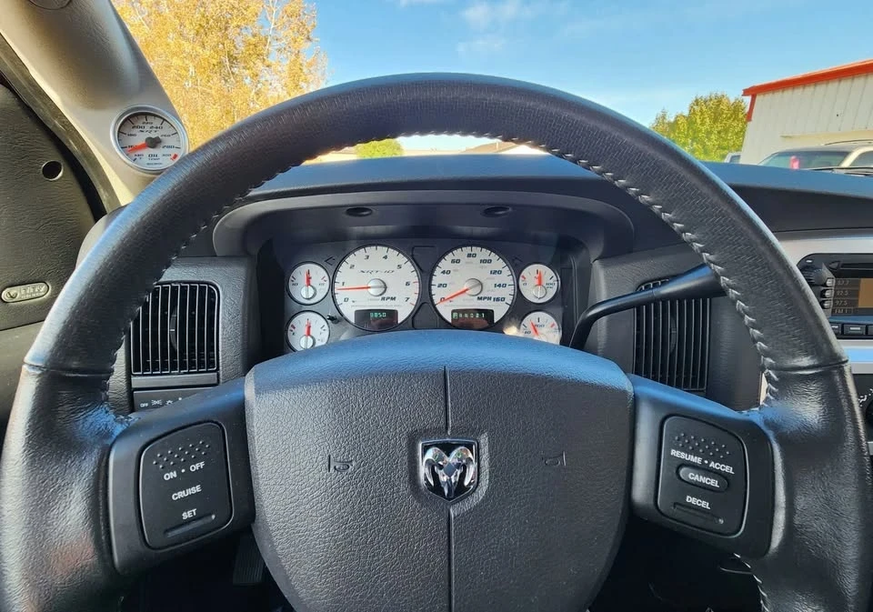 2005 Dodge Ram SRT-10 3rd Gen - Image 16 of 19
