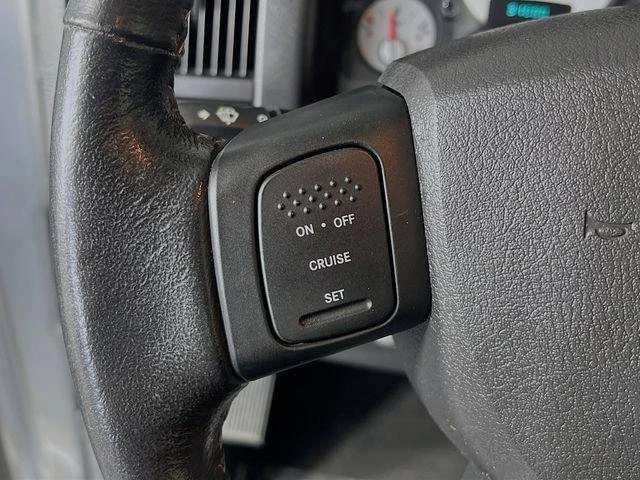 2005 Dodge Ram SRT-10 3rd Gen - Image 16 of 19