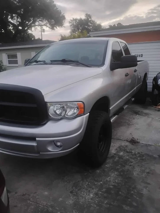 2005 Dodge Ram 3rd Gen - Image 2 of 3