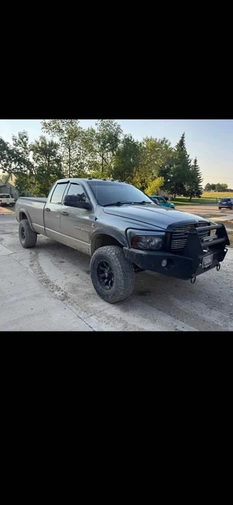 2005 Dodge Ram 3rd Gen - Image 2 of 4