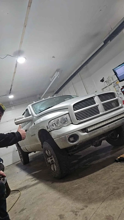 2005 Dodge Ram 3rd Gen - Image 2 of 7