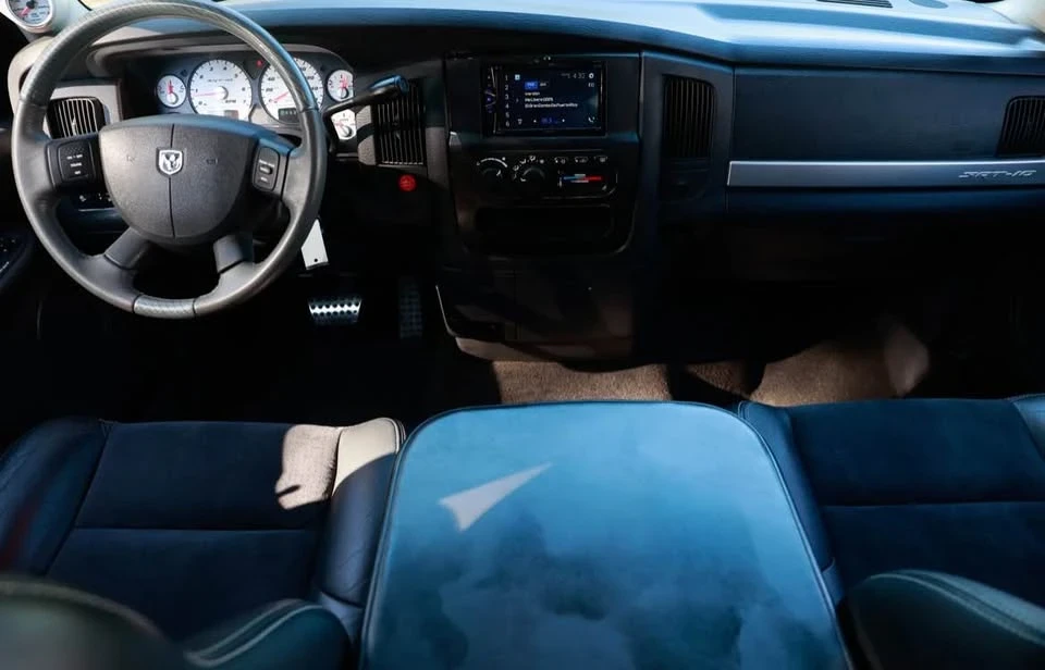 2005 Dodge Ram SRT-10 3rd Gen - Image 9 of 15