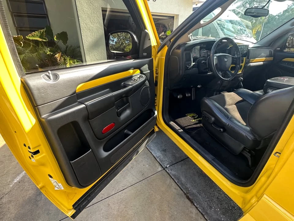 2005 Dodge Ram SRT-10 3rd Gen - Image 11 of 19