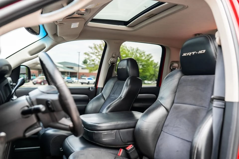 2005 Dodge Ram SRT-10 3rd Gen - Image 12 of 20