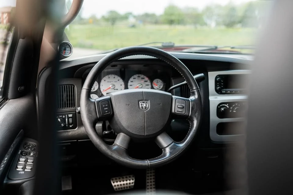 2005 Dodge Ram SRT-10 3rd Gen - Image 18 of 20