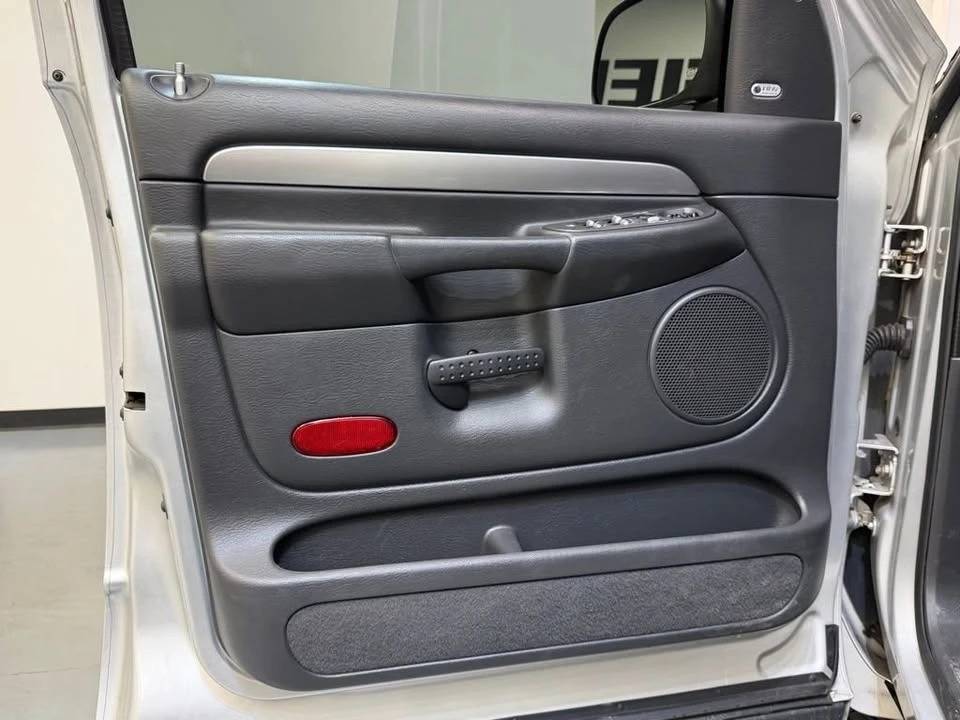 2005 Dodge Ram SRT-10 3rd Gen - Image 9 of 20