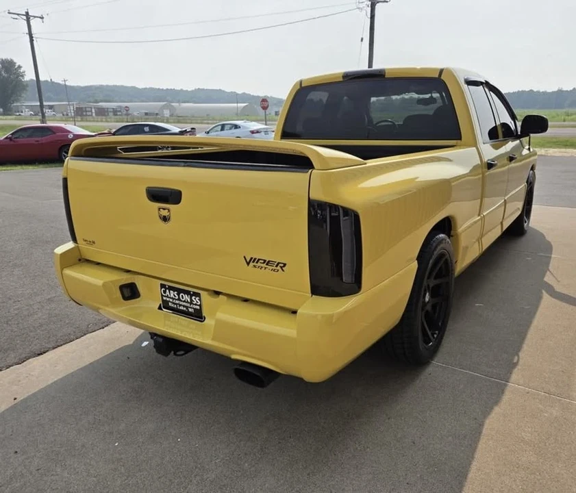 2005 Dodge Ram SRT-10 3rd Gen - Image 4 of 17
