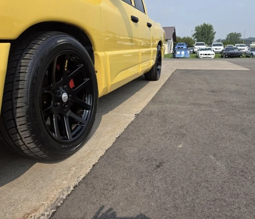 2005 Dodge Ram SRT-10 3rd Gen - Image 3 of 17