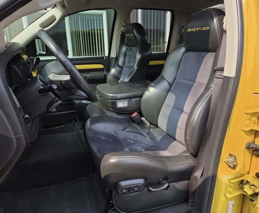 2005 Dodge Ram SRT-10 3rd Gen - Image 14 of 17