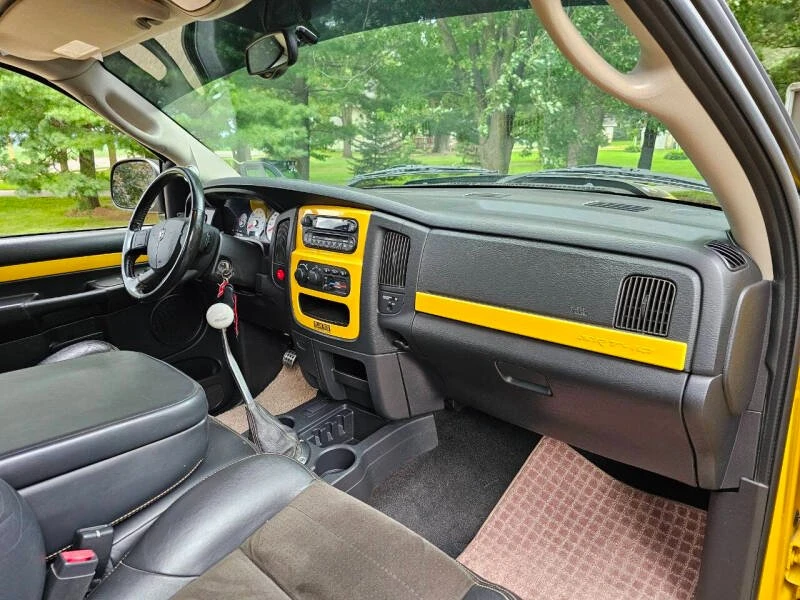 2005 Dodge Ram SRT-10 3rd Gen - Image 15 of 17