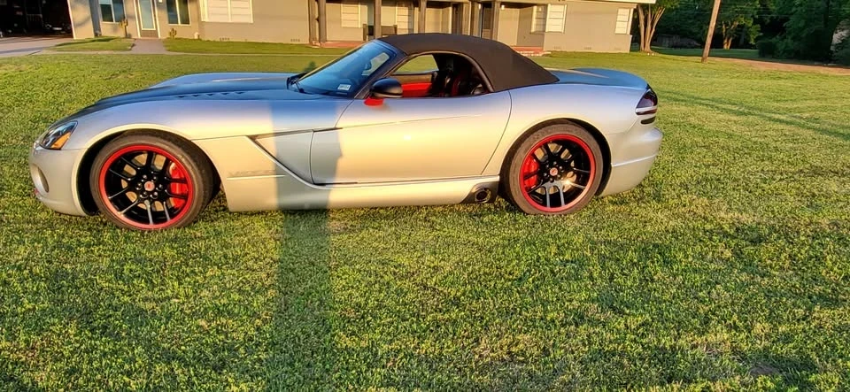 2005 Dodge Viper 3rd Gen - Image 11 of 20