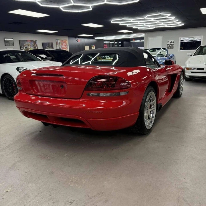 2005 Dodge Viper 3rd Gen - Image 3 of 10