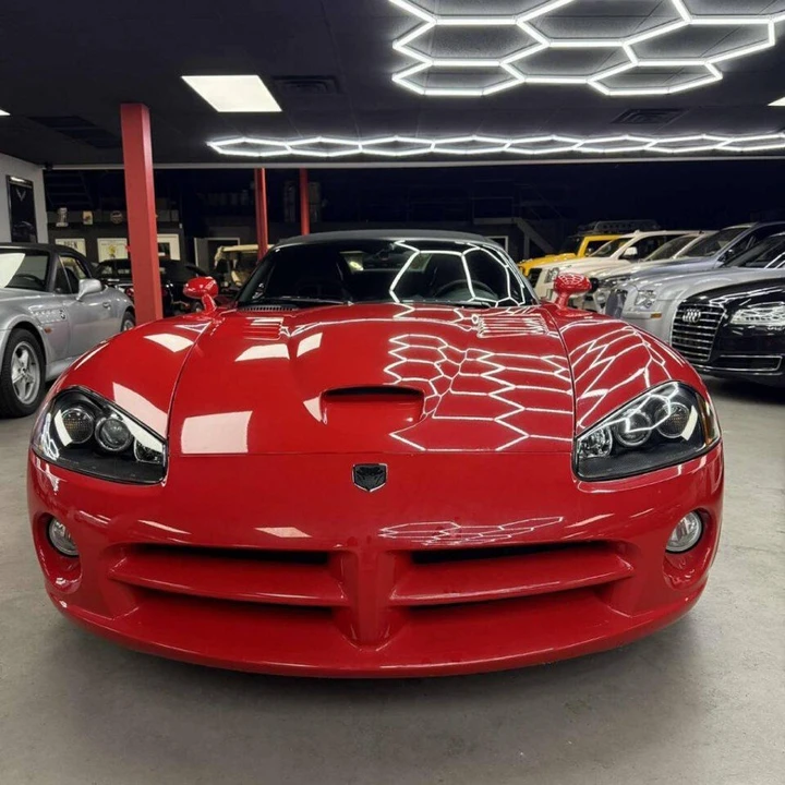 2005 Dodge Viper 3rd Gen - Image 2 of 10