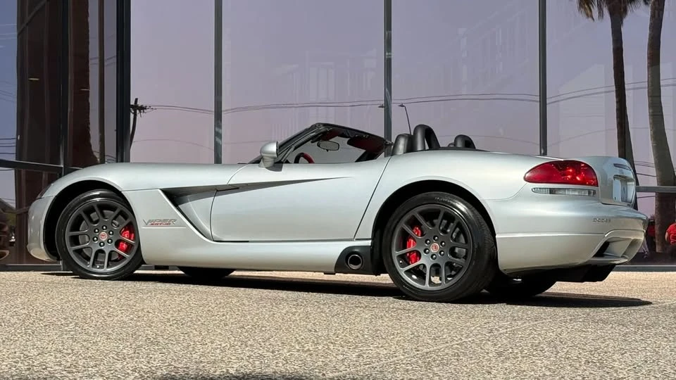 2005 Dodge Viper 3rd Gen - Image 6 of 20