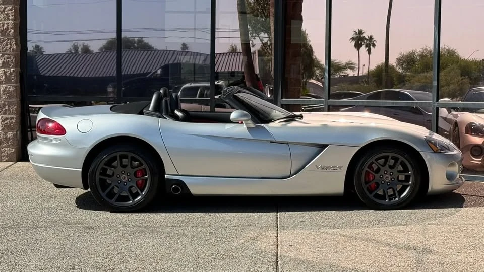2005 Dodge Viper 3rd Gen - Image 14 of 20