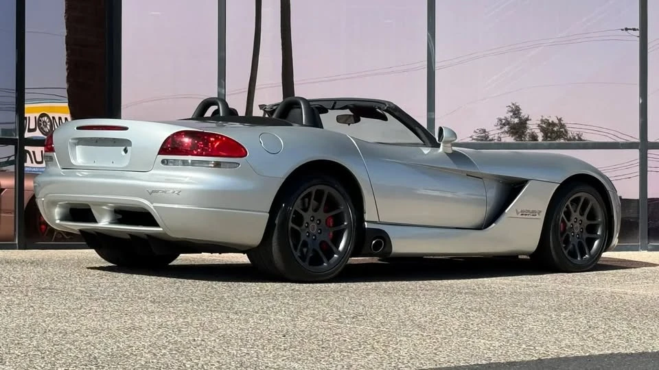 2005 Dodge Viper 3rd Gen - Image 12 of 20