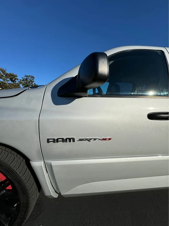 2005 Dodge Viper 4th Gen - Image 11 of 18