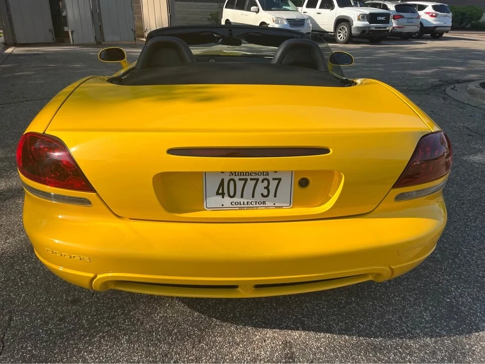2005 Dodge Viper 3rd Gen - Image 6 of 14