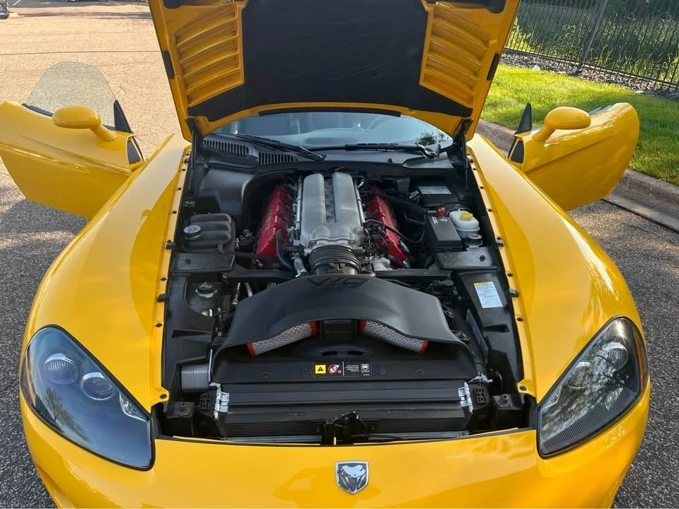2005 Dodge Viper 3rd Gen - Image 10 of 14