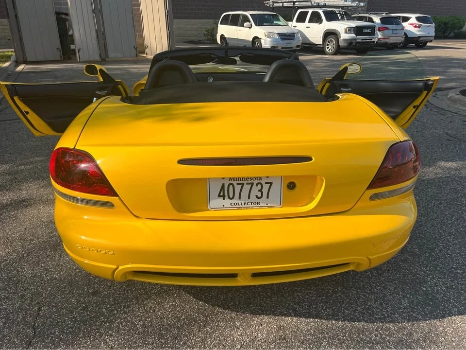 2005 Dodge Viper 3rd Gen - Image 8 of 14