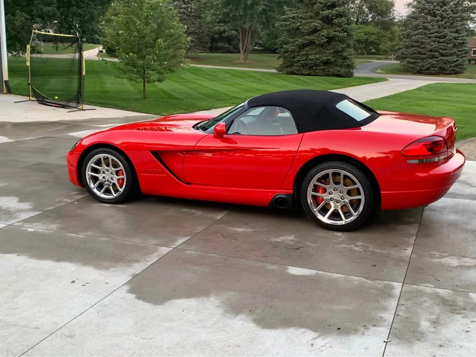 2005 Dodge Viper 3rd Gen - Image 2 of 6
