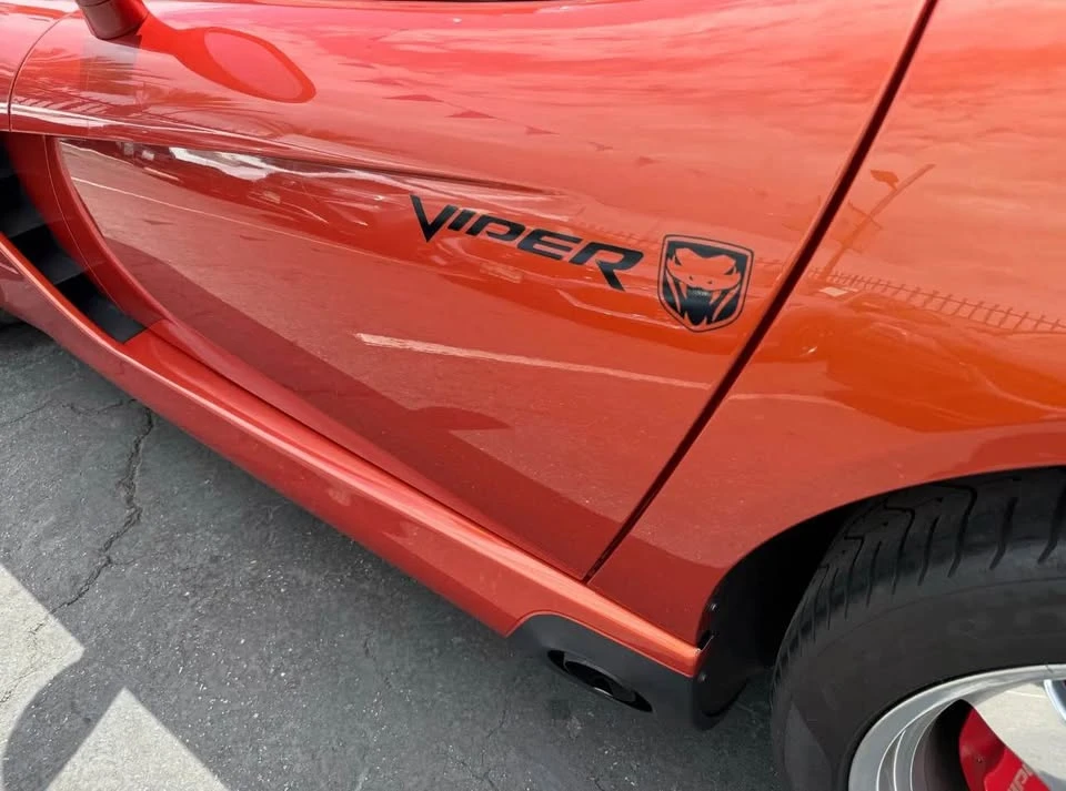 2005 Dodge Viper 3rd Gen - Image 8 of 11