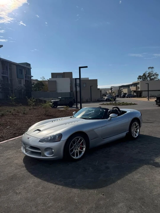 2005 Dodge Viper 3rd Gen - Image 3 of 13